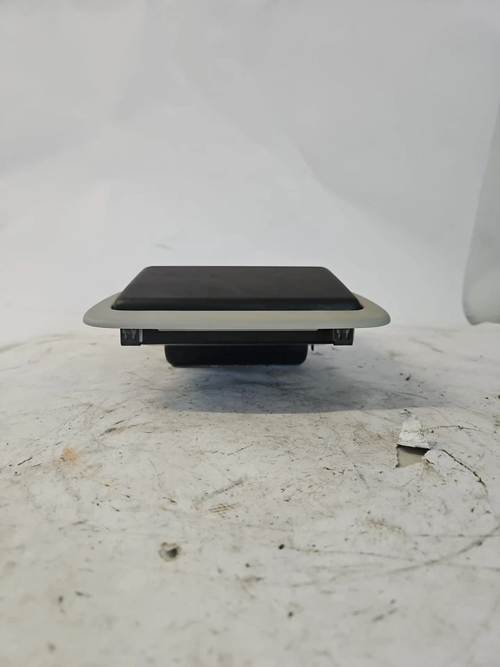 2004-2007 FORD FREESTAR OVERHEAD CONSOLE DOME LIGHT 3F23-19A548-AB OEM Grey Foto 4 de 4