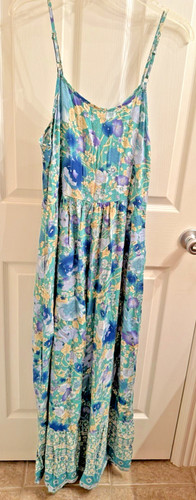 Beautiful sz L blue florals ruffled wide leg and pockets Palazzo jumpsuit