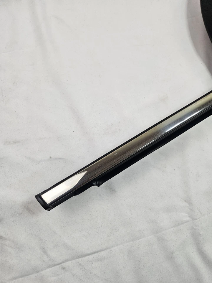 98-03 Jaguar Vanden Plas LWB Trasero Derecho Paso Lado Puerta Exterior Ventana Moldura OEM Foto 2 de 4