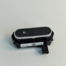 MERCEDES-BENZ GLS X167 Sitzheizungsschalter 3. Reihe rechts A1679054102 28500660