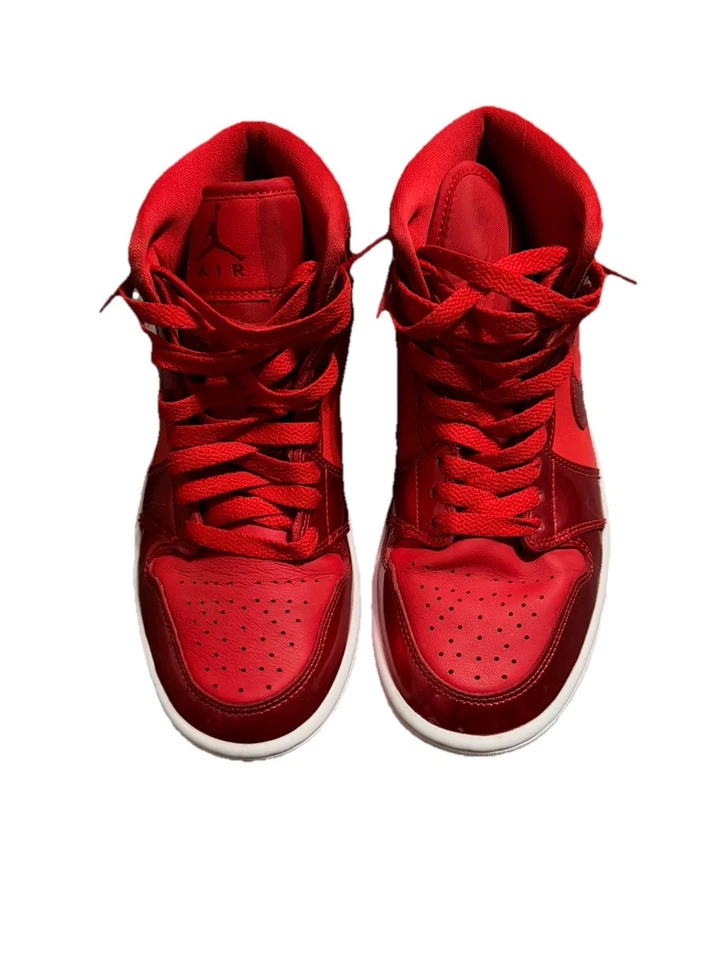 Girls Jordan 1’s Ruby Reds Size 6.5 Youth Sneaker Shoes - Image 4 of 4