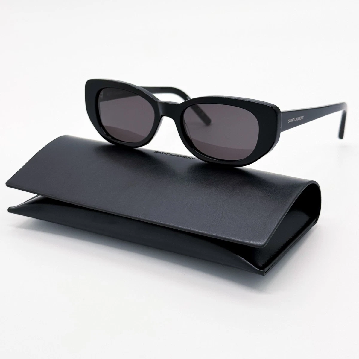 Saint Laurent Glossy Black Cat-Eye Sunglasses “Betty” Sunglasses Frames Betty Sunglasses Saint Laurent SL 461  main image 4