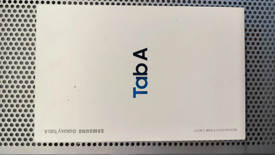 Sasmung Galaxy Tab A 10,1" 32GB WiFi +Schutzfolie +Ladedock +Bumpercase - Bild 4 von 4