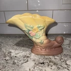 Vintage Hull Art Pottery Wildflower Cornucopia Vase Cream Yellow    W-7 71/2 USA