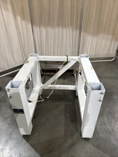 Newport Pneumatic Leveling And Vibration Damping Table VH3030W-OPT Base Only