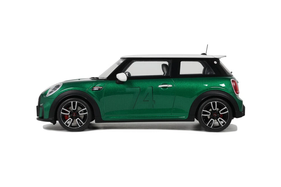 Mini Cooper Clubman F56 JCW 2021 grün Modellauto 1:18 Ottomobile - Bild 3 von 4