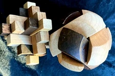 Set of 2 Wooden 3D Interlocking Burr Puzzle Brain Teaser 3" Round & Abstract