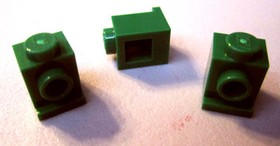 Lego 1x1 Green Brick w/Headlight (30 pieces)