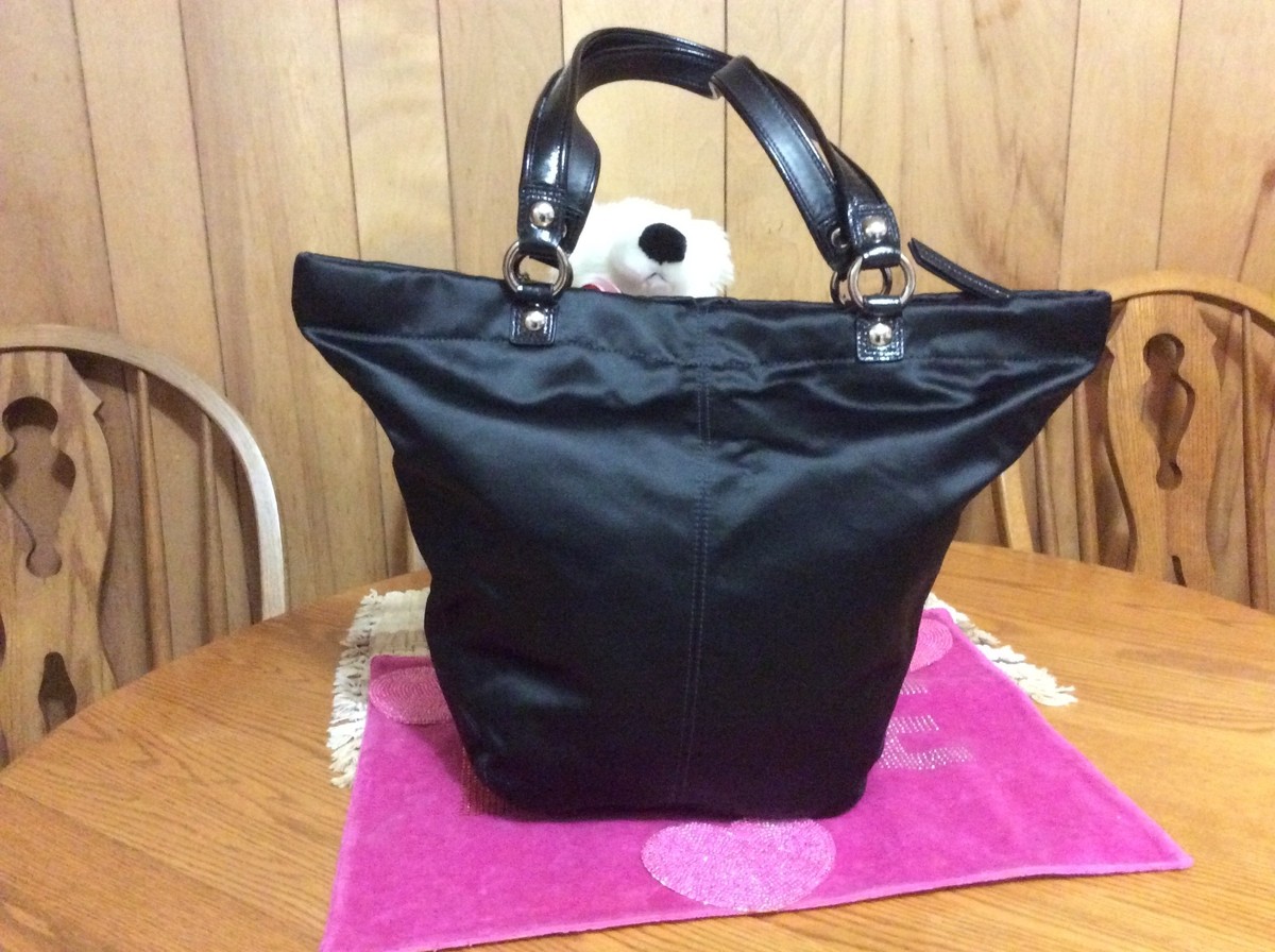 coach バッグ + 箱付き Coach Box Crossbody In Signature Canvas | Brixton Baker