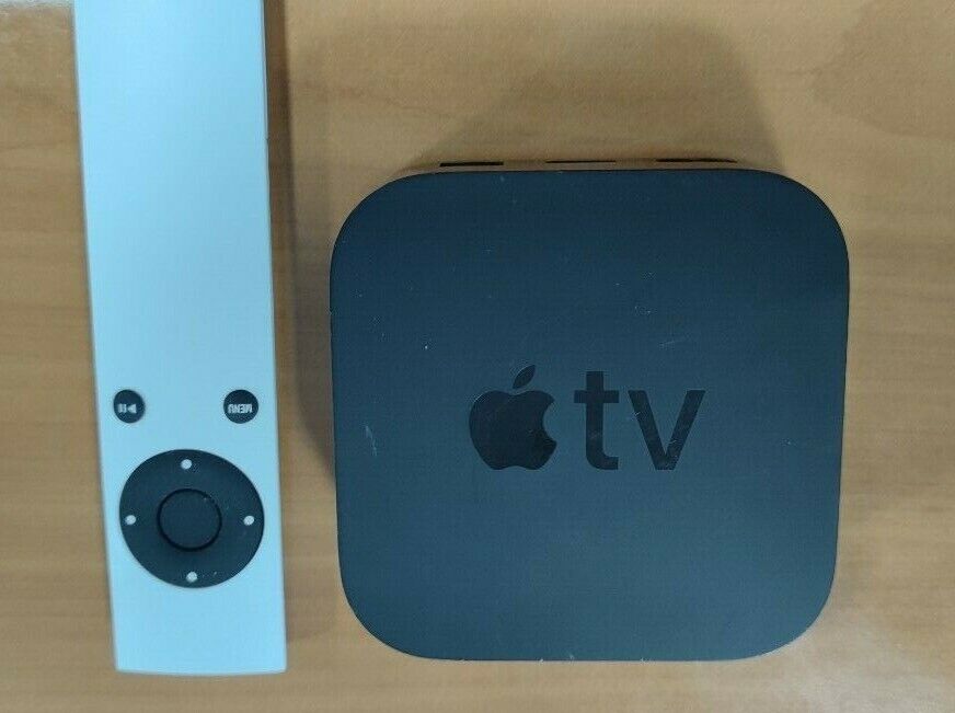 Apple TV 4K (1st Generation) 32GB MQD22HB/A - Black (Model A1842)