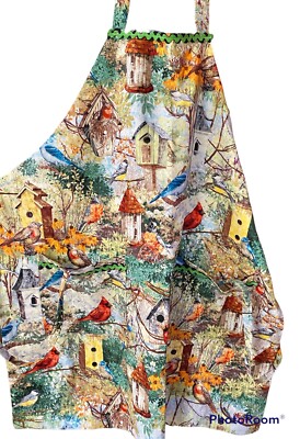 Bird Print Birdhouses Bib style  Apron with 2 Pockets And Tie Strings . NEW