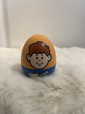 Vintage 1995 Hasbro Weebles Newspaper Boy 1995 Orange Blue Brown Hair 2.5'' x 2''