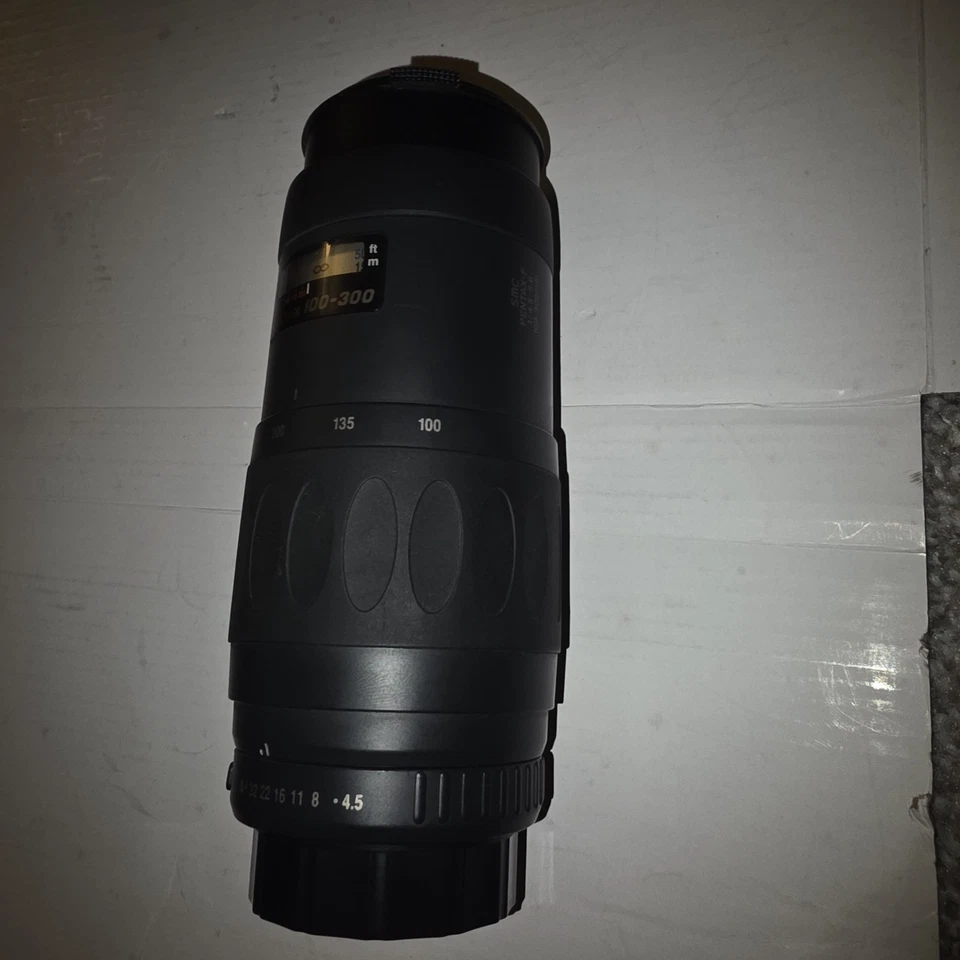 SMC PENTAX F 100-300mm 1:4.5-5.6 TELEPHOTO ZOOM LENS w/ PENTAX CAPS #4956803 - Image 2 of 4