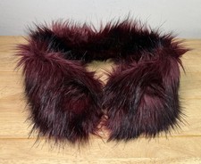 Vintage Moura C. Faux Fur Collar Scarf Deep Burgundy Magnetic Fastener Luxurious