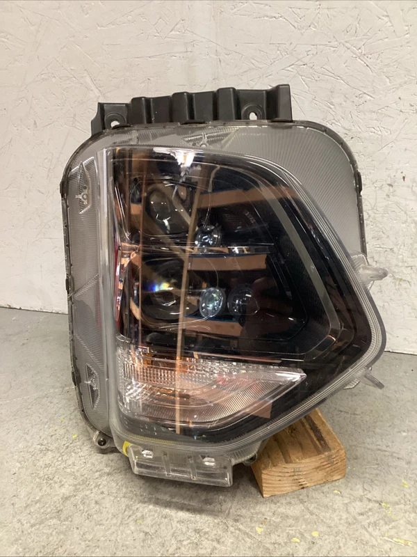 2019 2020 Hyundai Santa Fe RIGHT RH PASSENGER SIDE HEADLIGHT LED DUAL OEM