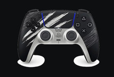 PS5 Marvel  s Wolverine Limited Edition Controller Adamantium - In hand
