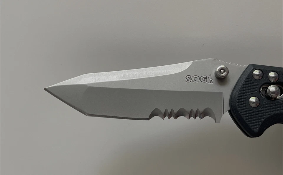 SOG Mini X-Ray Vision Folding Knife VG-10 Japan Excellent - Image 2 of 4