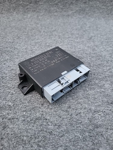 Mercedes A GLE C class W166 X166 PDC Module Parking Distance control A0009006713 - Picture 2 of 13