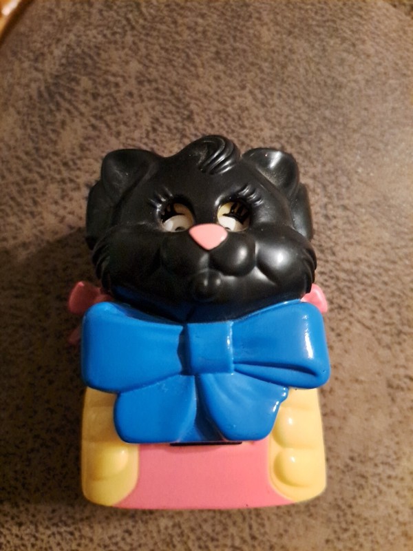 McDonalds Halloween Happy Meal Toy Birdie Black Cat Candy Dispenser 1998