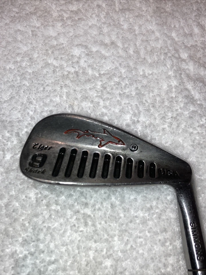 Pat Simmons Tiger Shark 9 Iron Steel Shaft Right Handed - Image 3 of 4