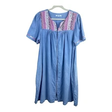 Go Softly Patio Dress L Blue Denim Floral Full Zip Pockets Mumu Patchwork