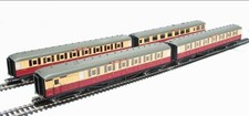 HORNBY R4255 'THE MASTER CUTTER' COACH PACK - NEW