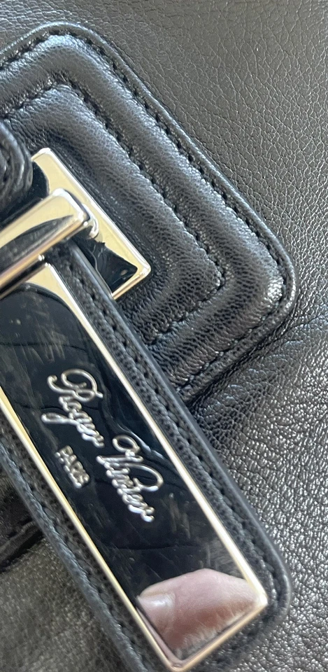Auténtico $2,625 ROGER VIVIER “Roadster” Bolso de Cuero Negro Cartera Hobo Enorme Usado en Excelente Condición Foto 3 de 4