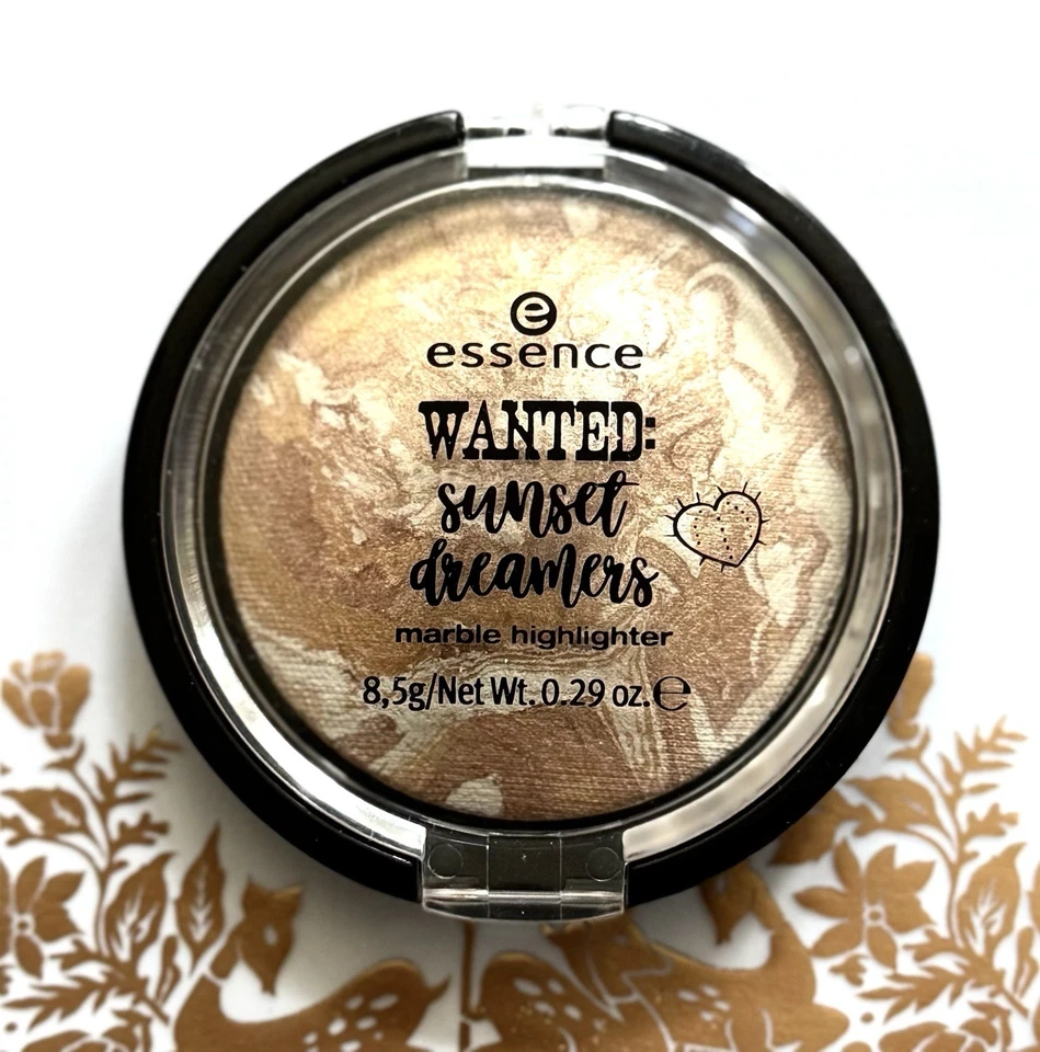 Essence Wanted Sunset Dreamers Marble Highlighter 01 Golden Summer Days 8,5g - Bild 2 von 4