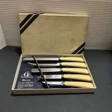 Vtg Quikut 5 Pc. Assorted Stainless Kitchen Knife Set In Box Ivory Colored NOS
