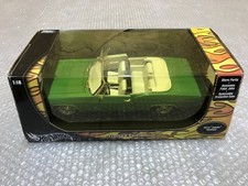 Hot Wheels 1/18 1965 Chevrolet Impala Convertible grün Modellauto neu