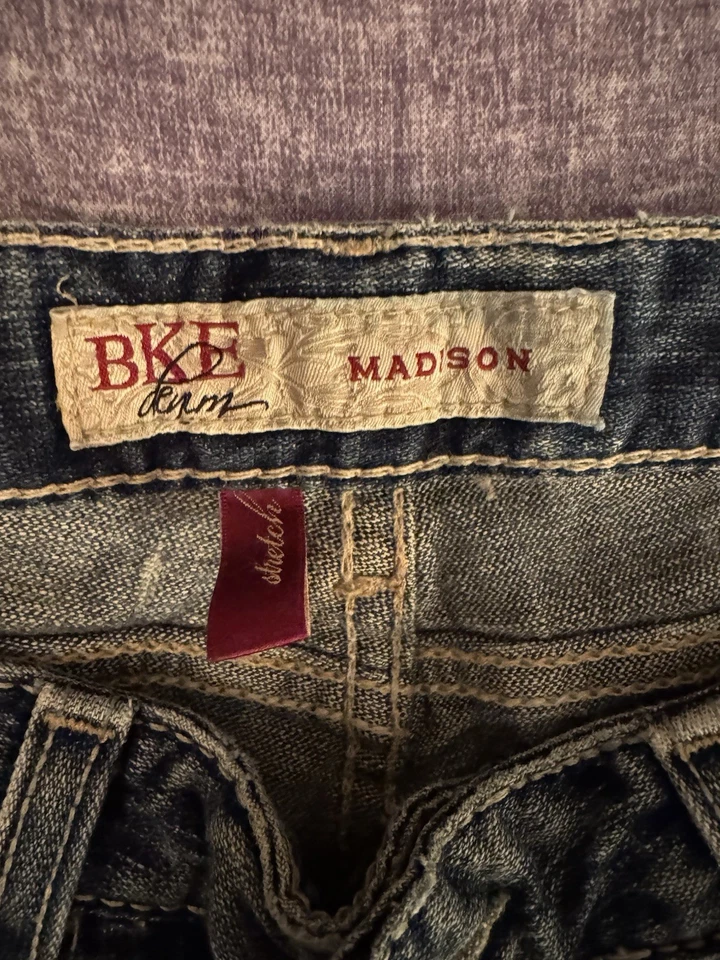 BKE Madison 靴型牛仔裤低腰弹力尺寸 27x31.5 适合 30 X 31 二手状况完好 — 第 3/4 张图片