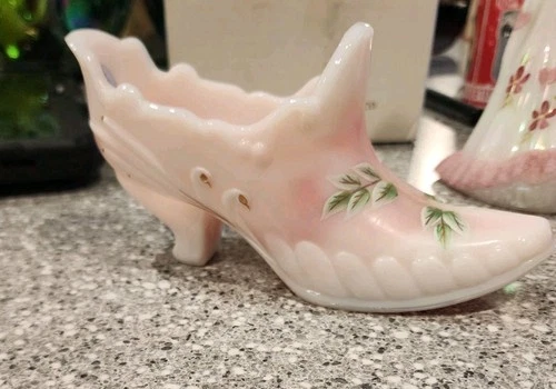 Fenton Glass Rosalene Painted Dragonfly Oversized Shoe Artist Signed GLOWS