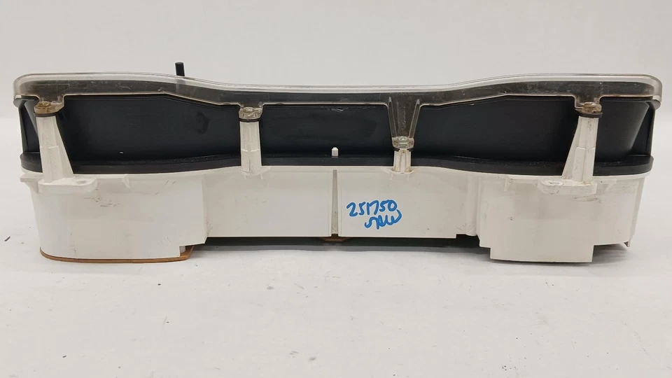 '04 Dodge Dakota Velocímetro calibre 6 clúster 91 k millas OEM ¡1 año de garantía! Foto 2 de 4