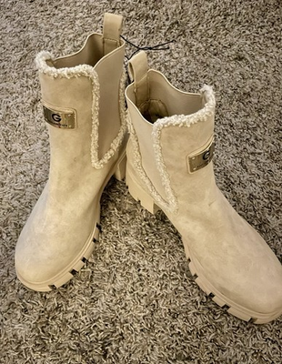 #ad Woman#x27;s GBG Los Angeles Tan Sand Colored Suede Slip on Boots Size 8.5 New W Tag $14.14