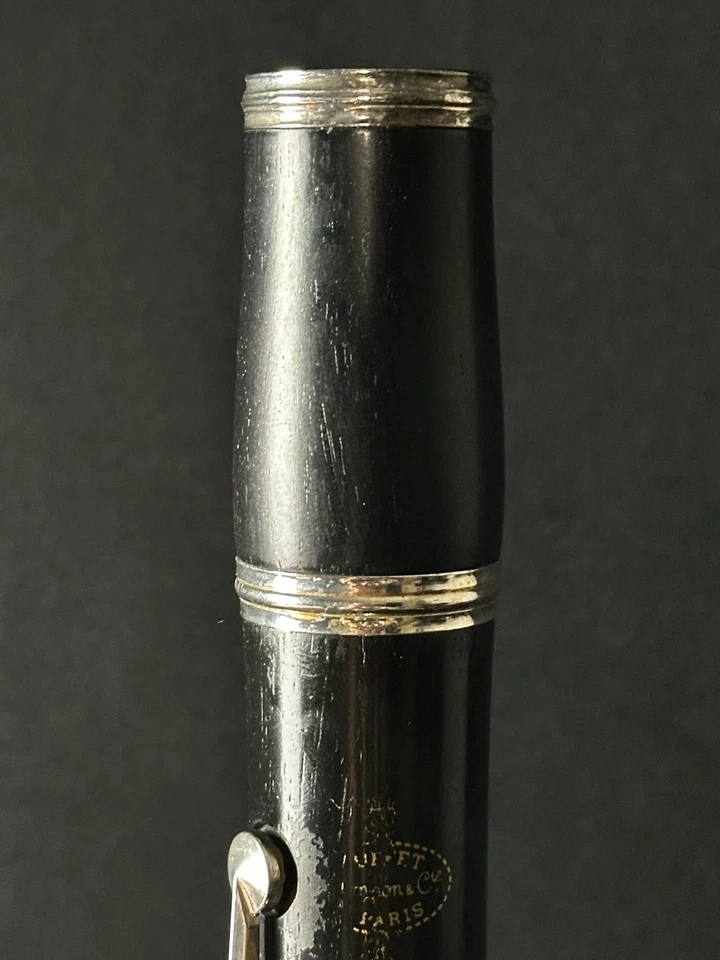 Clarinete de madera intermedio Buffet Crampon E11, hecho en Alemania Foto 3 de 4