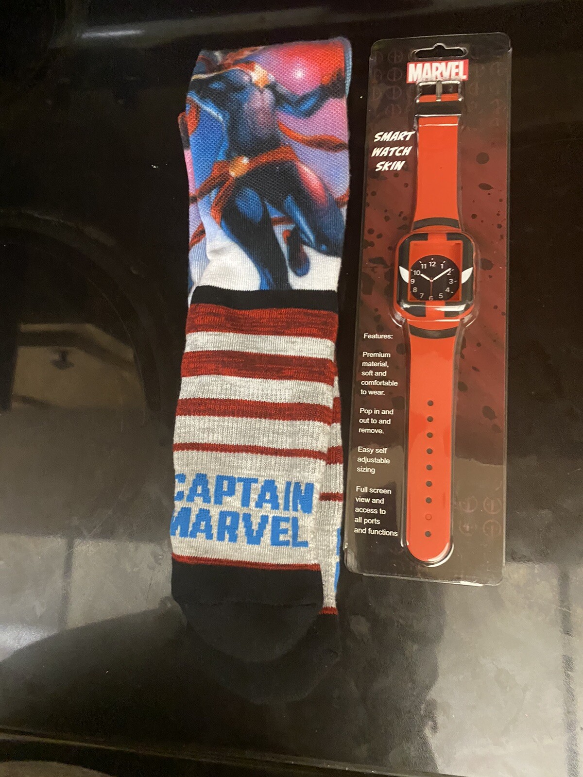 Marvel Crew Socks And Watchband Kids Set-image
