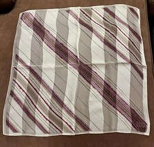 Elaine Gold 100 Silk Scarf 20  Square