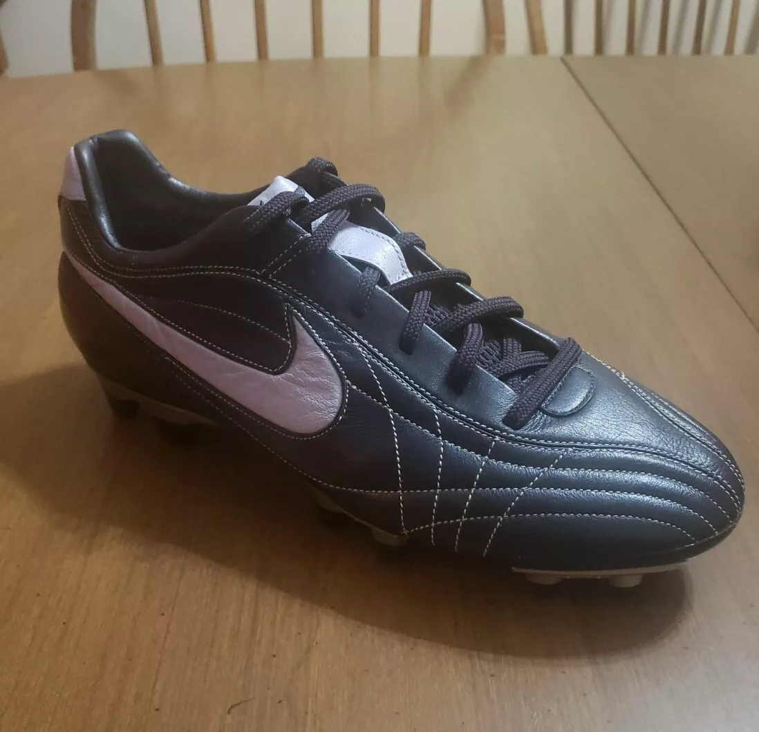 AMPUTEE RIGHT ONLY sz 10.5 Womens Nike Air Legend FG Black