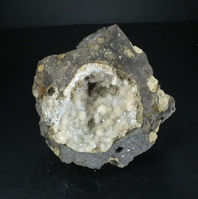 Natrolite & Analcime Crystals. Cairns Bay Flinders Victoria Australia (EA12252)