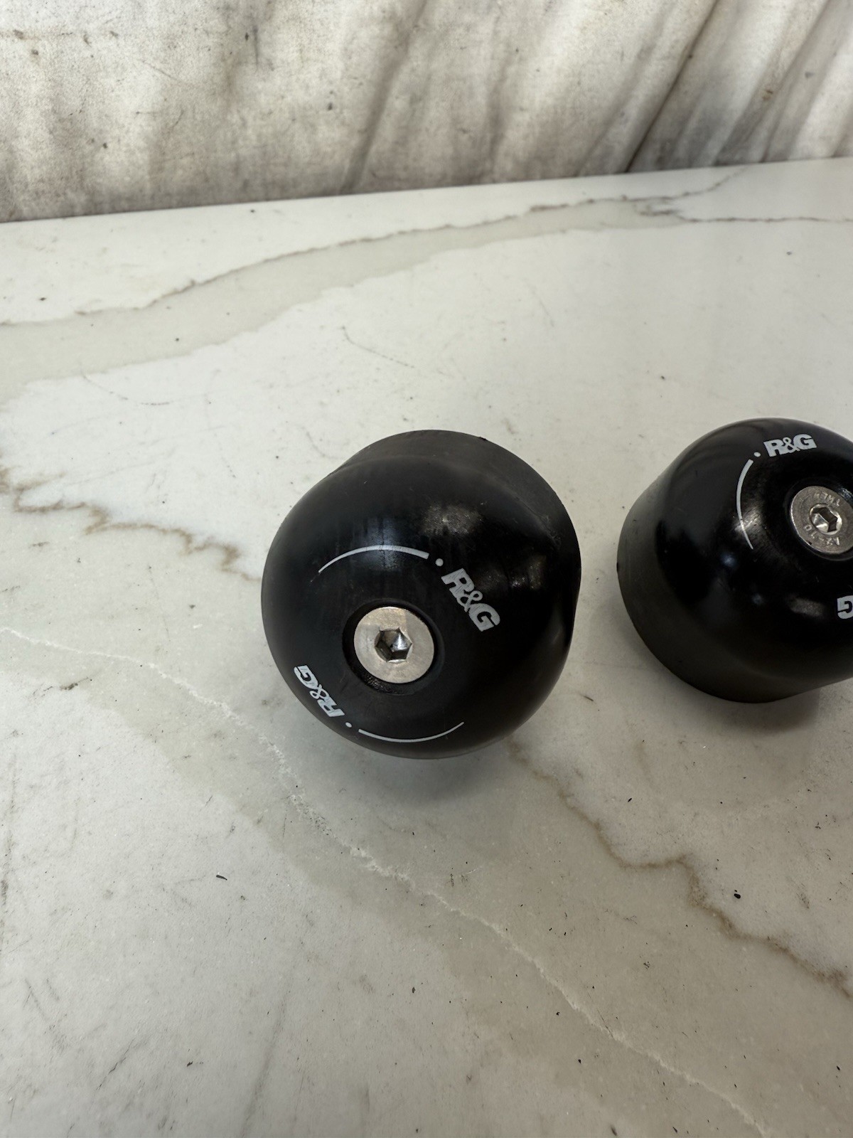 2015-2019 BMW S1000RR S1000 R&G Rear Swingarm Slider Protectors 15 16 17 18 19