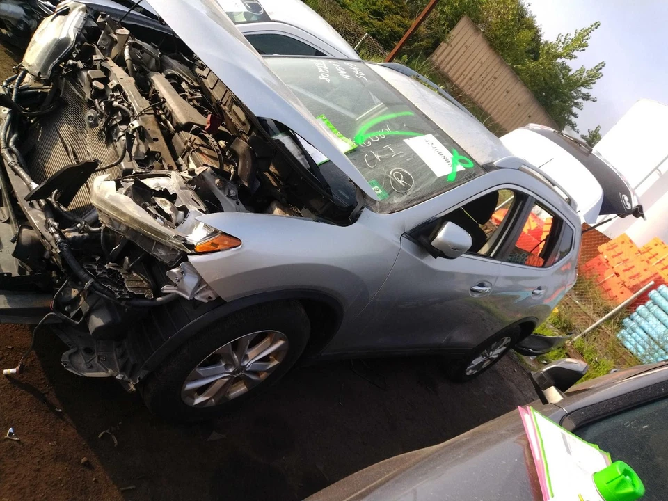 Medidor de velocímetro usado se adapta a: Nissan Rogue Cluster 2015 VIN 5 primer dígito construido en EE. UU. Foto 3 de 4