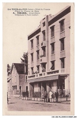 CAR-AEGP8-0417-38 - LA TOUR-DU-PIN - l'ôtel de france - place du champ de ma