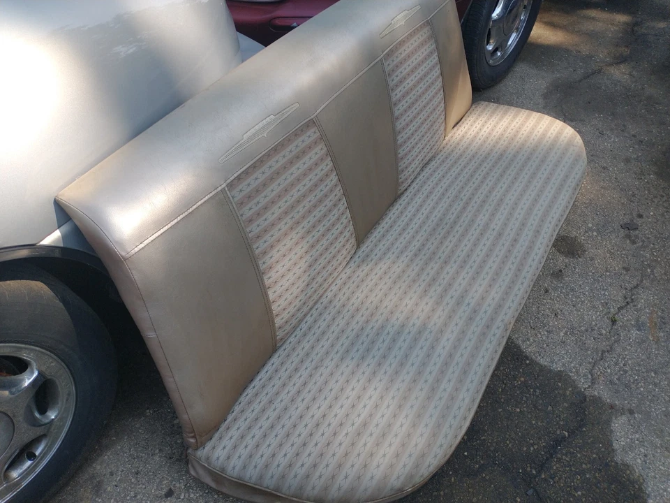 1959-60 Pontiac Catalina Bonneville Star Chief 4 dr Rear Back Seat Upper & Lower - Image 3 of 4