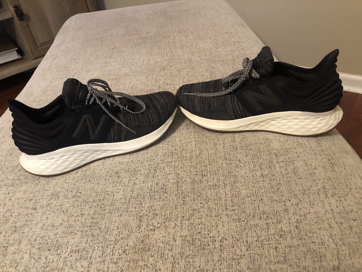 New Balance Fresh Foam ROAV WROAVKB - Black White - Women display picture 2