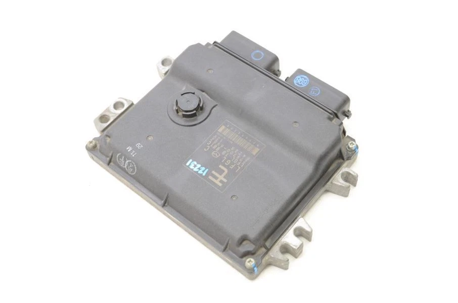 2011-2012 Mazda Mx-5 Miata NC Automatic Engine Control Module LFGL18881C - Image 3 of 4