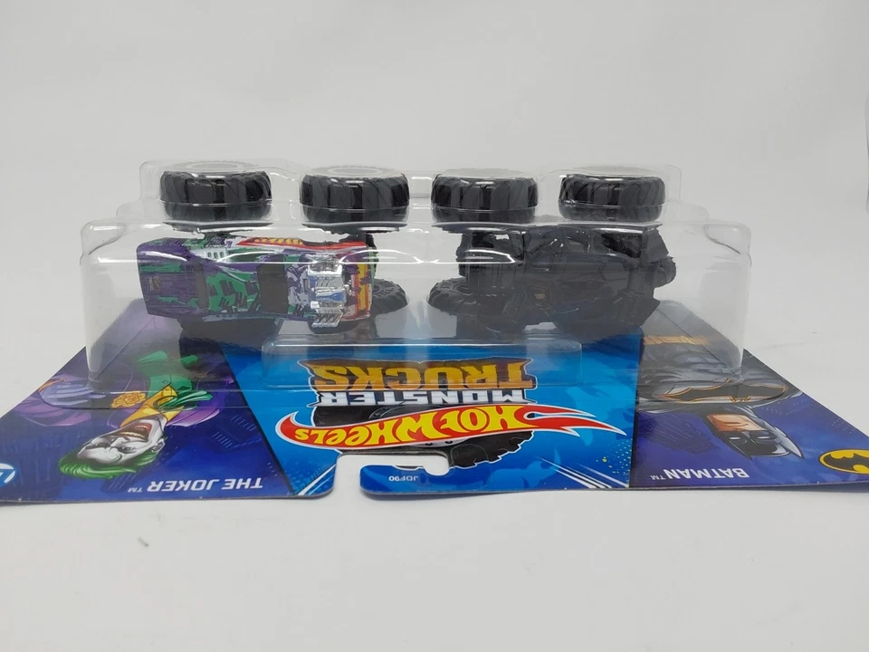 Monster Trucks Hot Wheels 2025 paquete de 2 camiones monstruo Batman y Joker DC Foto 2 de 4