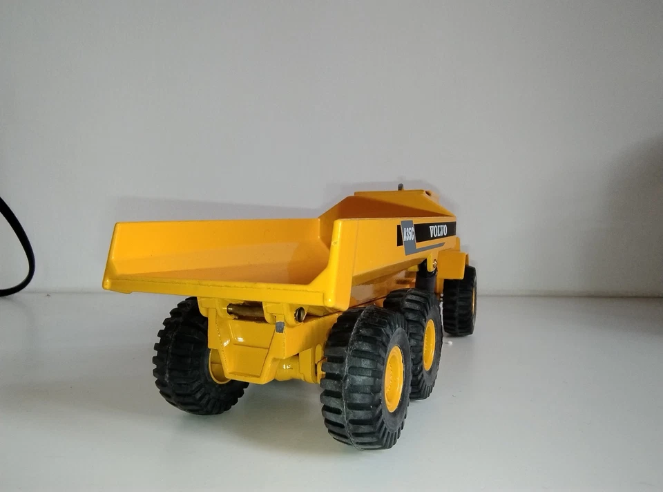 Volvo AC35 Dumper Articolato 1:50 Joal - Immagine 4 di 4