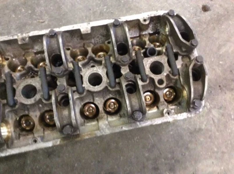 CULATA DERECHA SE ADAPTA 92 93 MERCEDES BENZ 400E 400SE 400SEL Foto 3 de 4