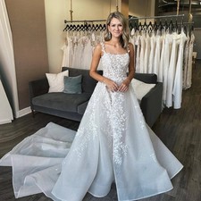Wedding Dress for Women Lace Appliques Scoop A-line Sleevele Lacing up Spaghetti