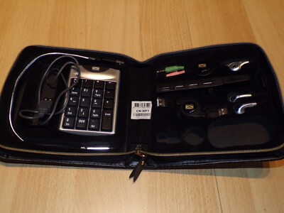 Computerzubehör in CANYON Tasche (Maus fehlt)